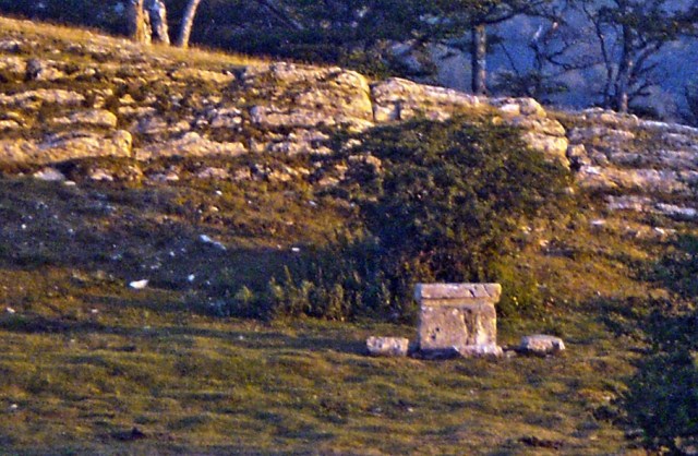 dolmenpeq